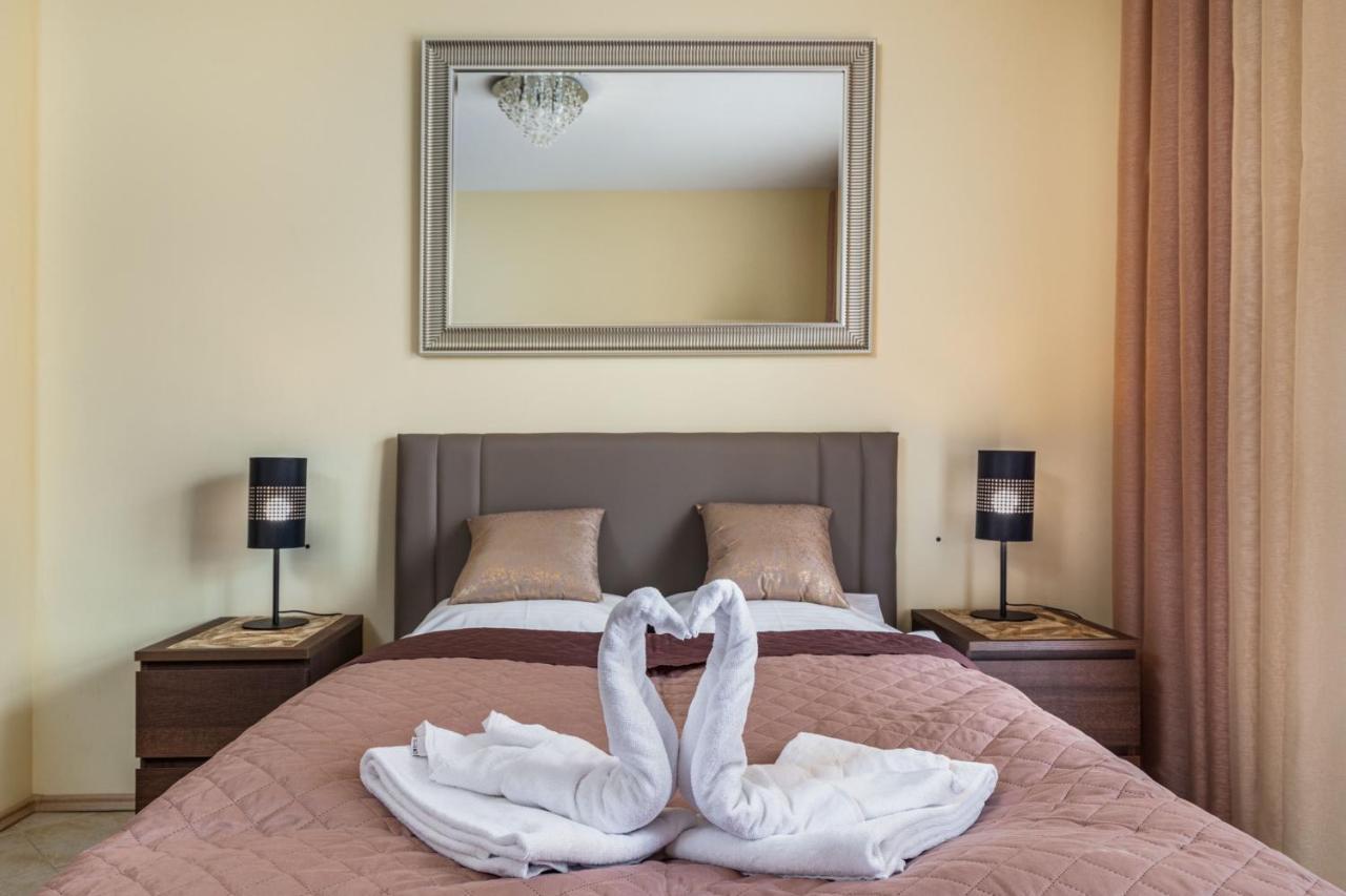 Apartamenty Trzy Korony By Noclegi Renters ชวีโนวิชแจ ภายนอก รูปภาพ