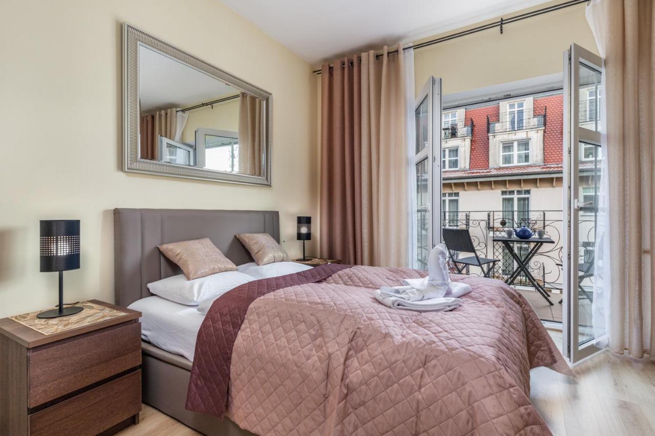 Apartamenty Trzy Korony By Noclegi Renters ชวีโนวิชแจ ภายนอก รูปภาพ