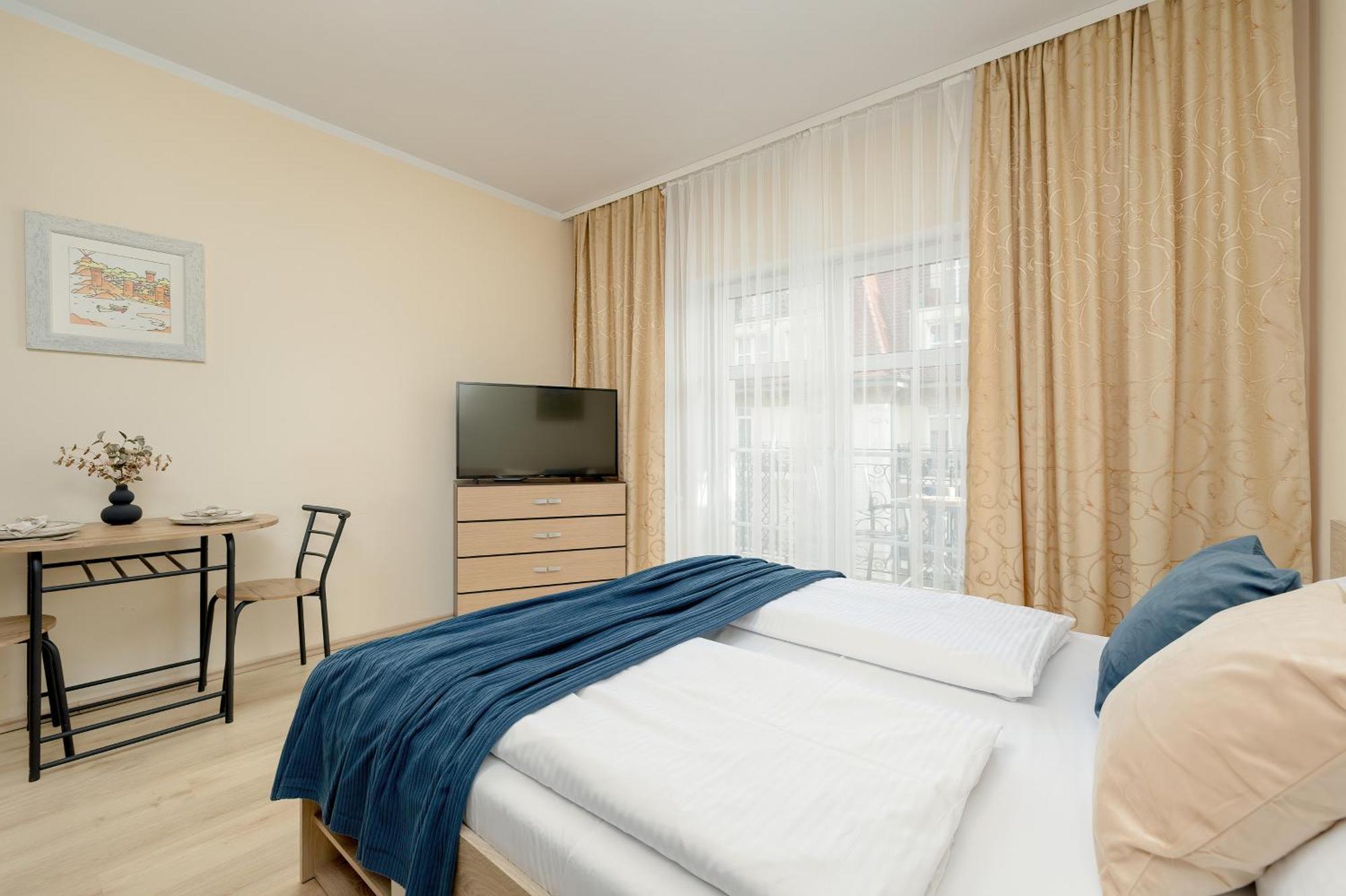 Apartamenty Trzy Korony By Noclegi Renters ชวีโนวิชแจ ภายนอก รูปภาพ