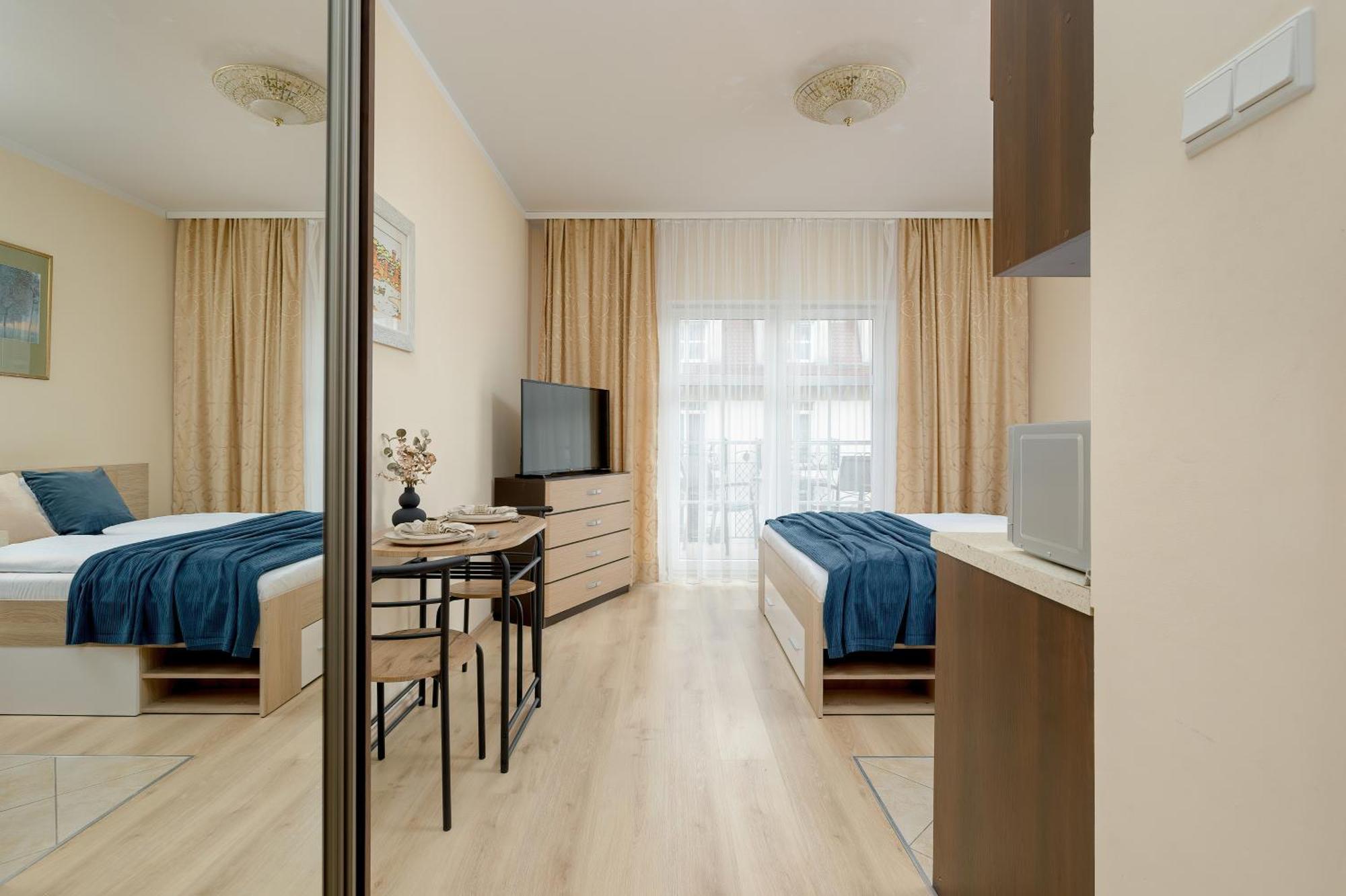 Apartamenty Trzy Korony By Noclegi Renters ชวีโนวิชแจ ภายนอก รูปภาพ