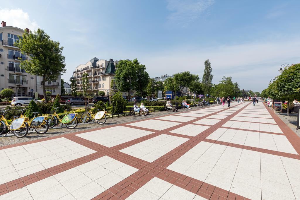 Apartamenty Trzy Korony By Noclegi Renters ชวีโนวิชแจ ภายนอก รูปภาพ