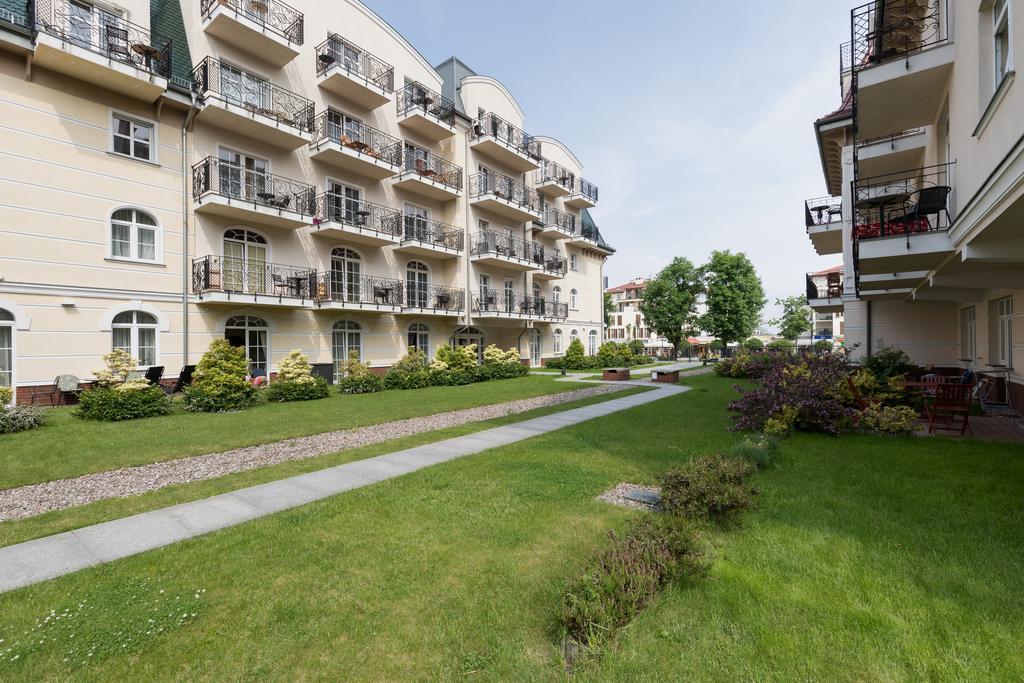 Apartamenty Trzy Korony By Noclegi Renters ชวีโนวิชแจ ภายนอก รูปภาพ